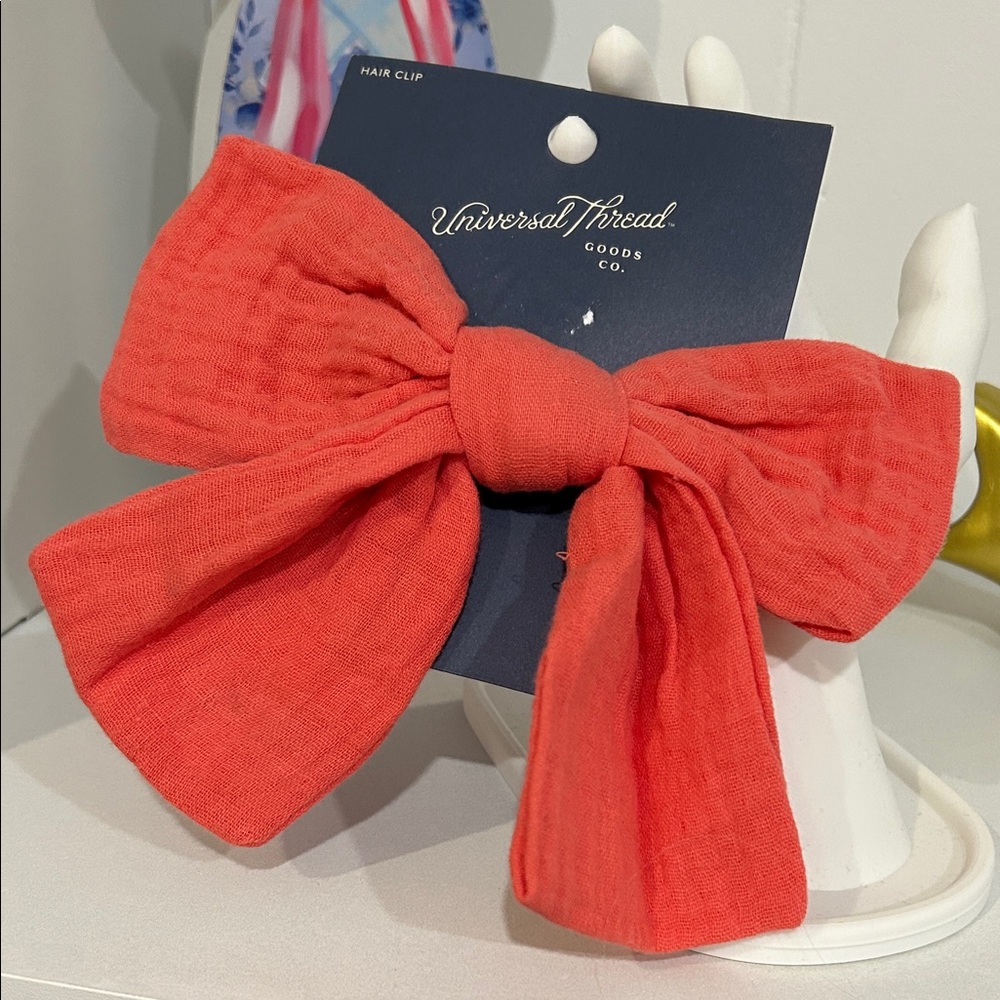 Universal Thread Coral Red Fabric Bow Clip